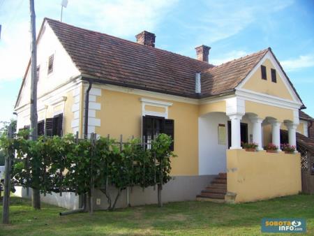 Otvoritev vinoteke 1